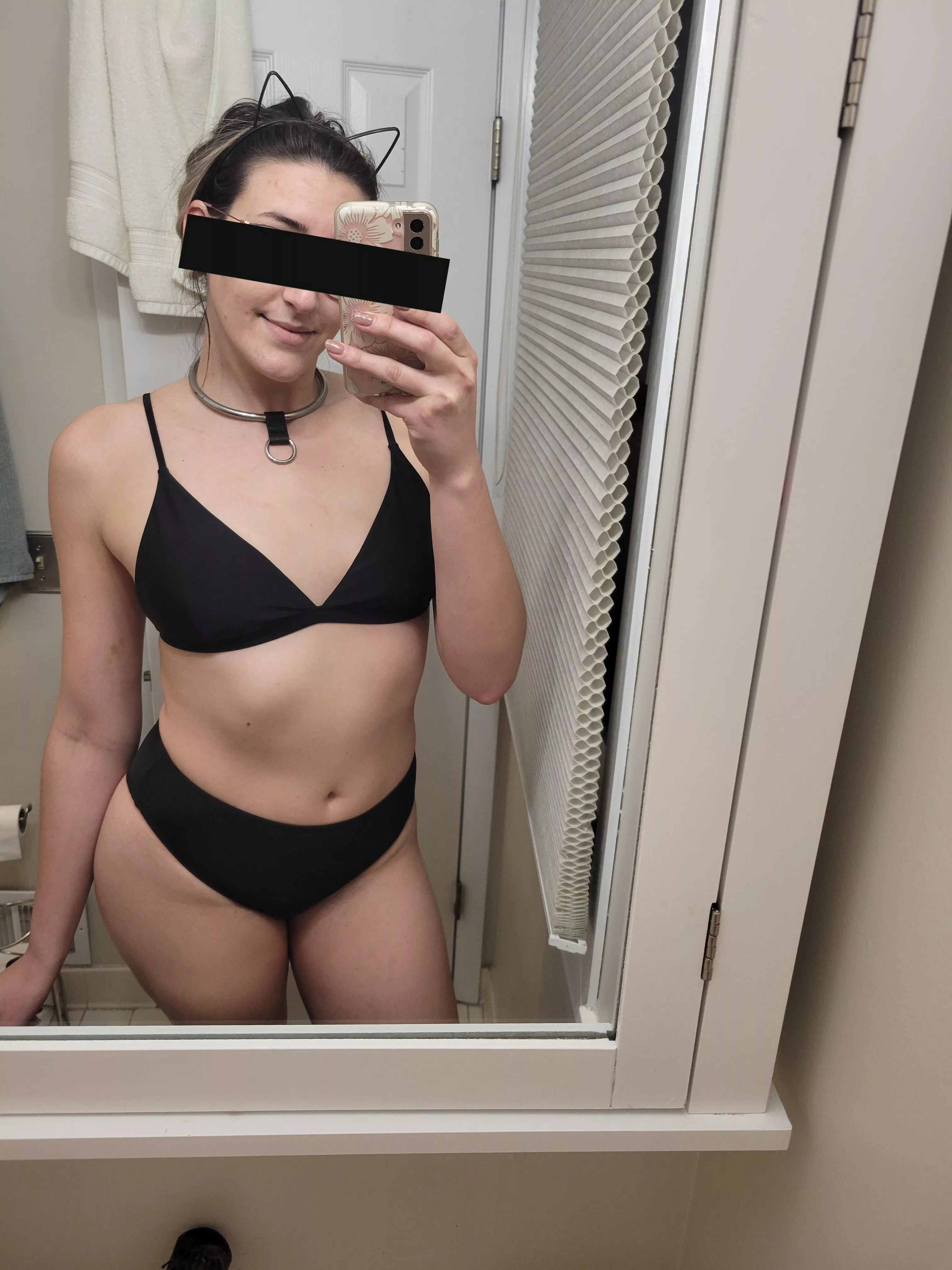 First post. collared with my cat ears. I live to be a pet 🐱