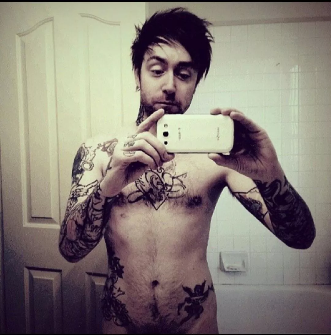 First post here 🤷‍♂️ hope its welcome