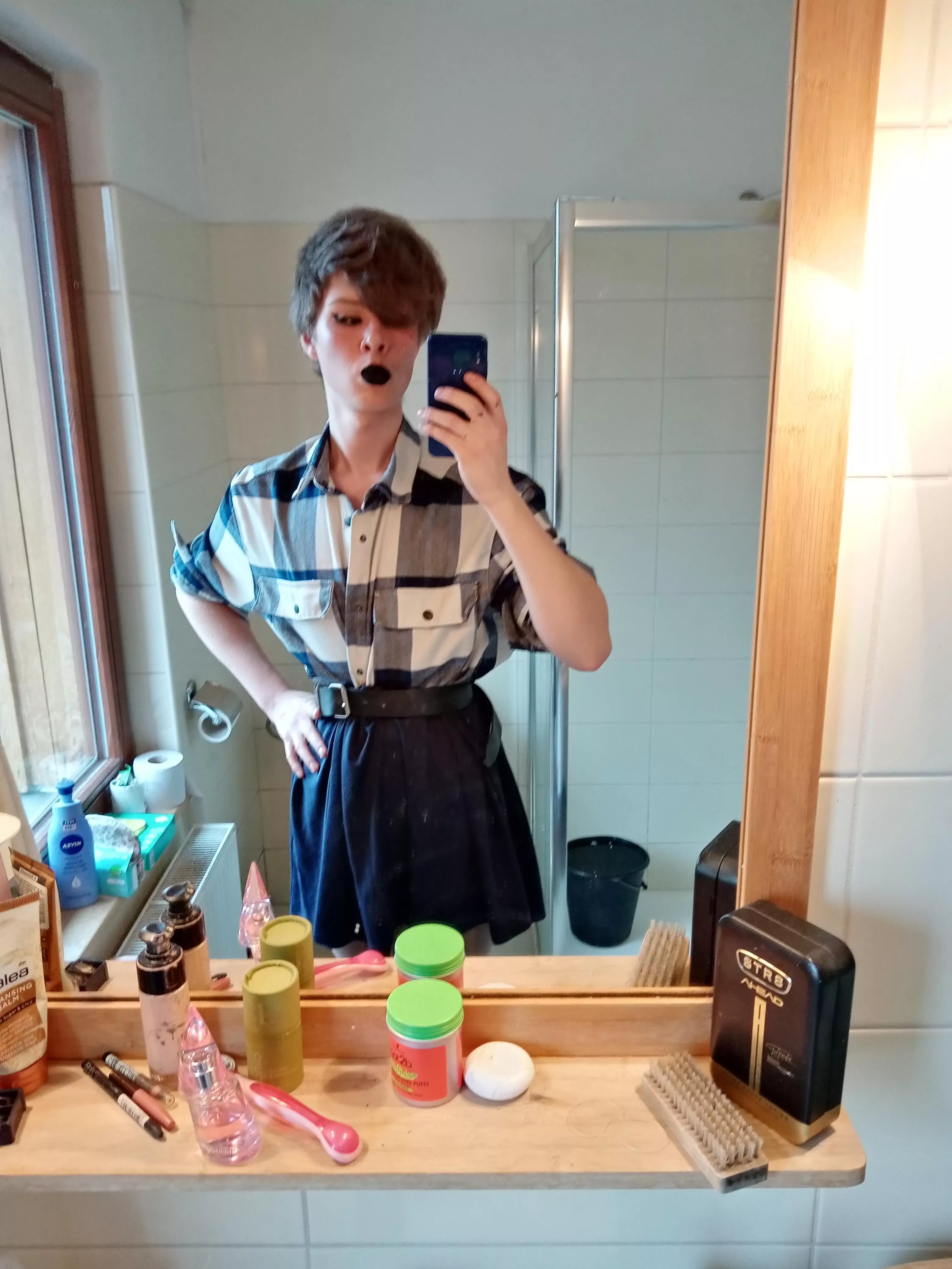 first post, hope im not too ugly 😖