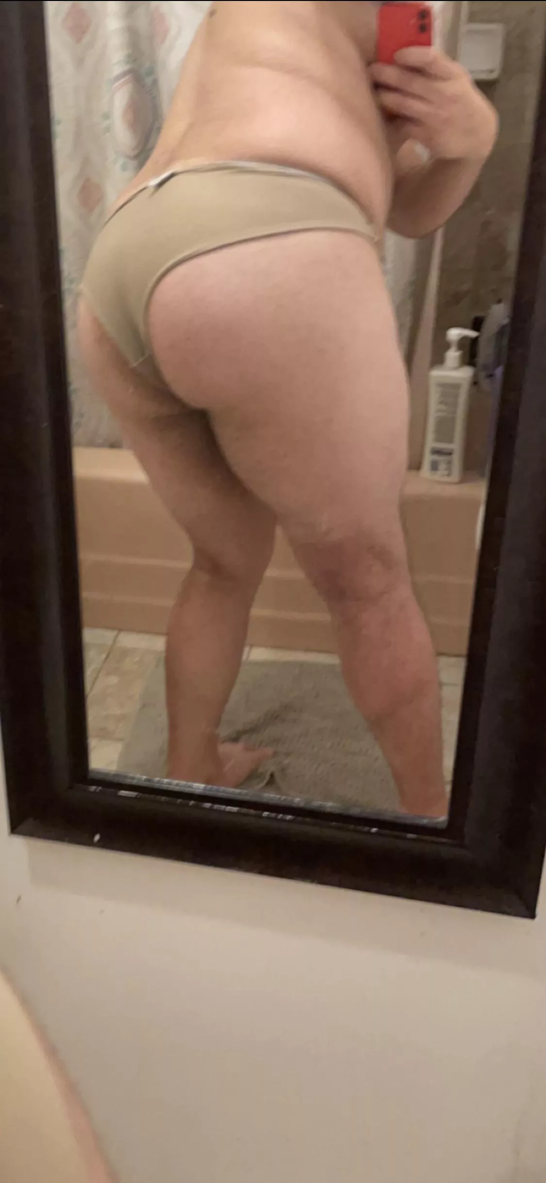 First post, hope you like my fat peach 🍑😋