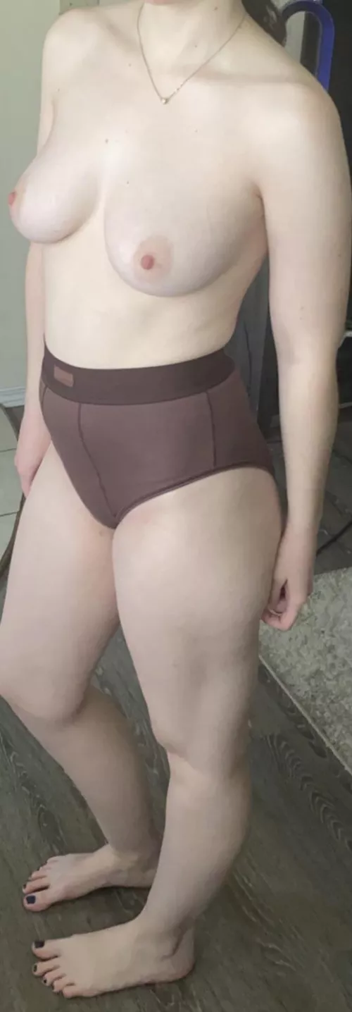 First time here. Please be nice. 28 F married, 125lb, 5β3