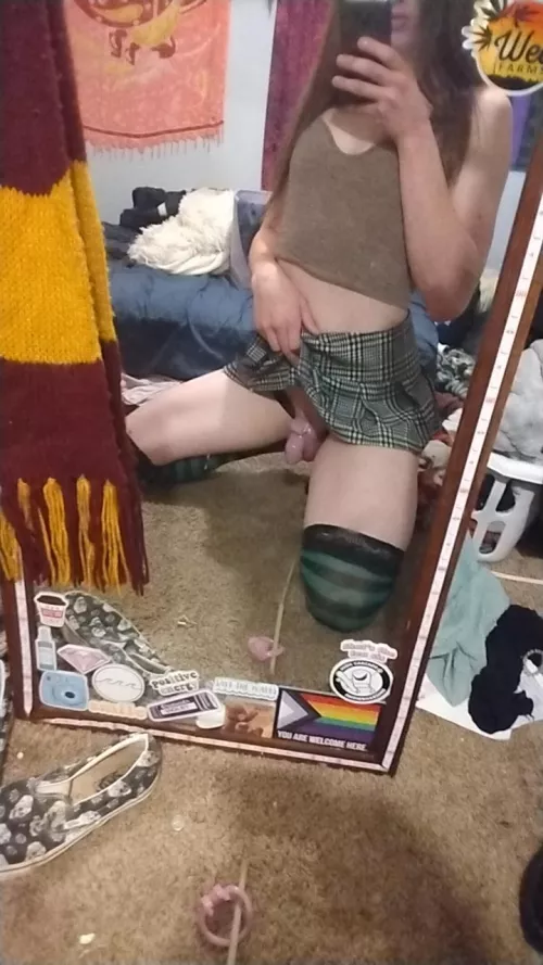 first time in chasity and I never wanna take it off😁 some take my key🥰