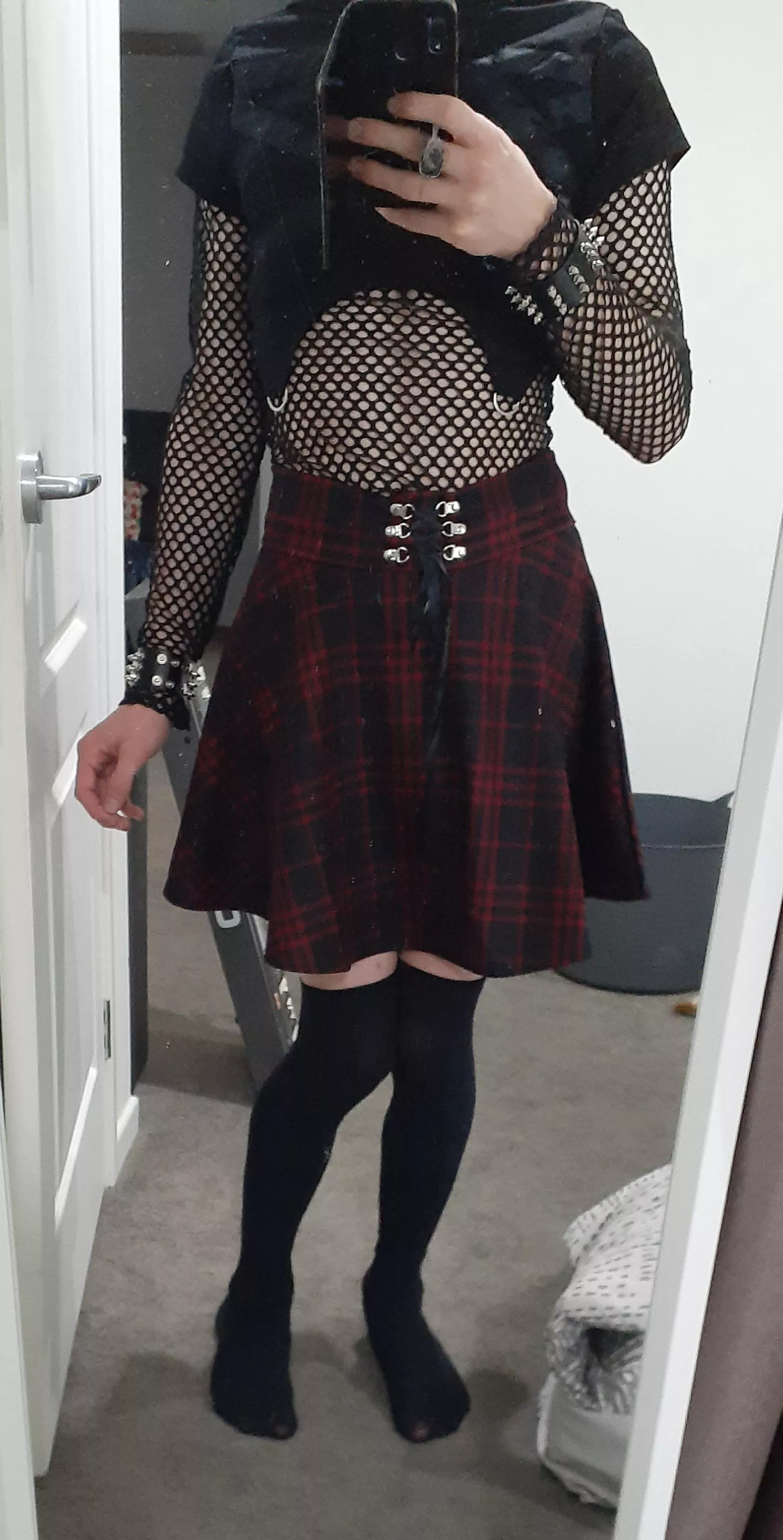 first time posting here...