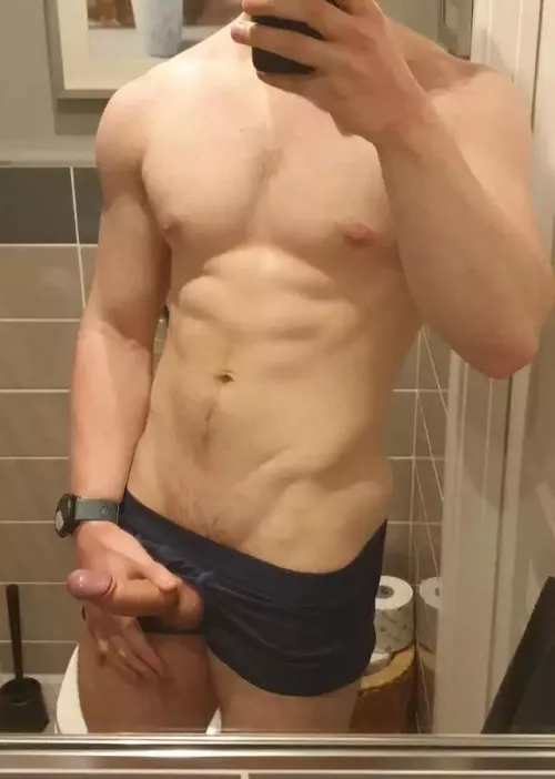 First time posting here, how do I look?