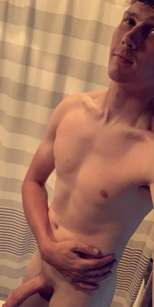 First time posting my face 😬 be nice!