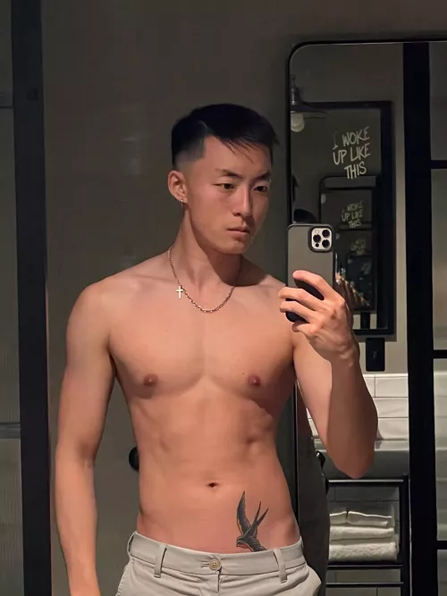 First-time poster👉👈 howdy!