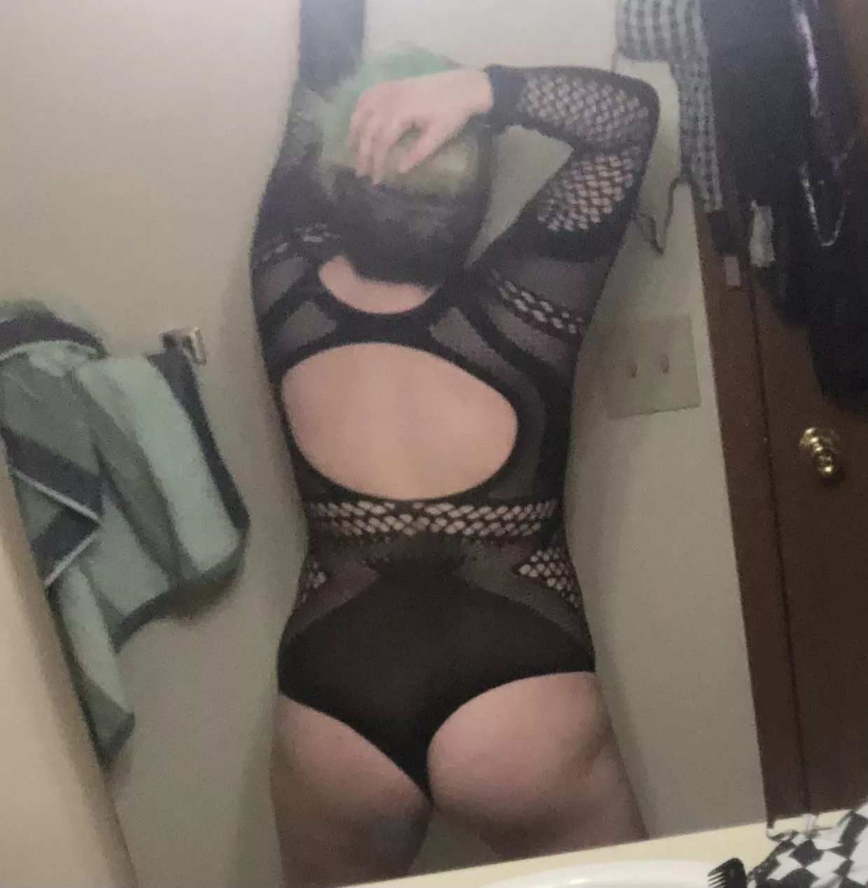 fishnet bodysuit 🥰