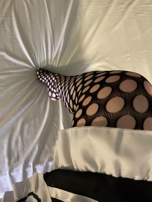 Fishnets and a maid dress 😊