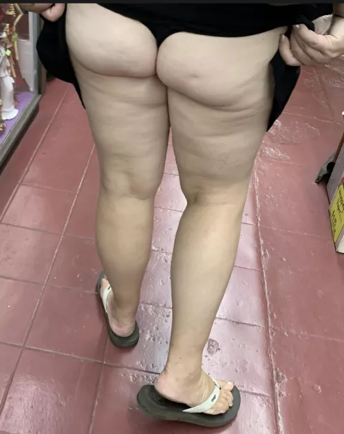 [F]lashing him what’s under my dress in the middle of the store