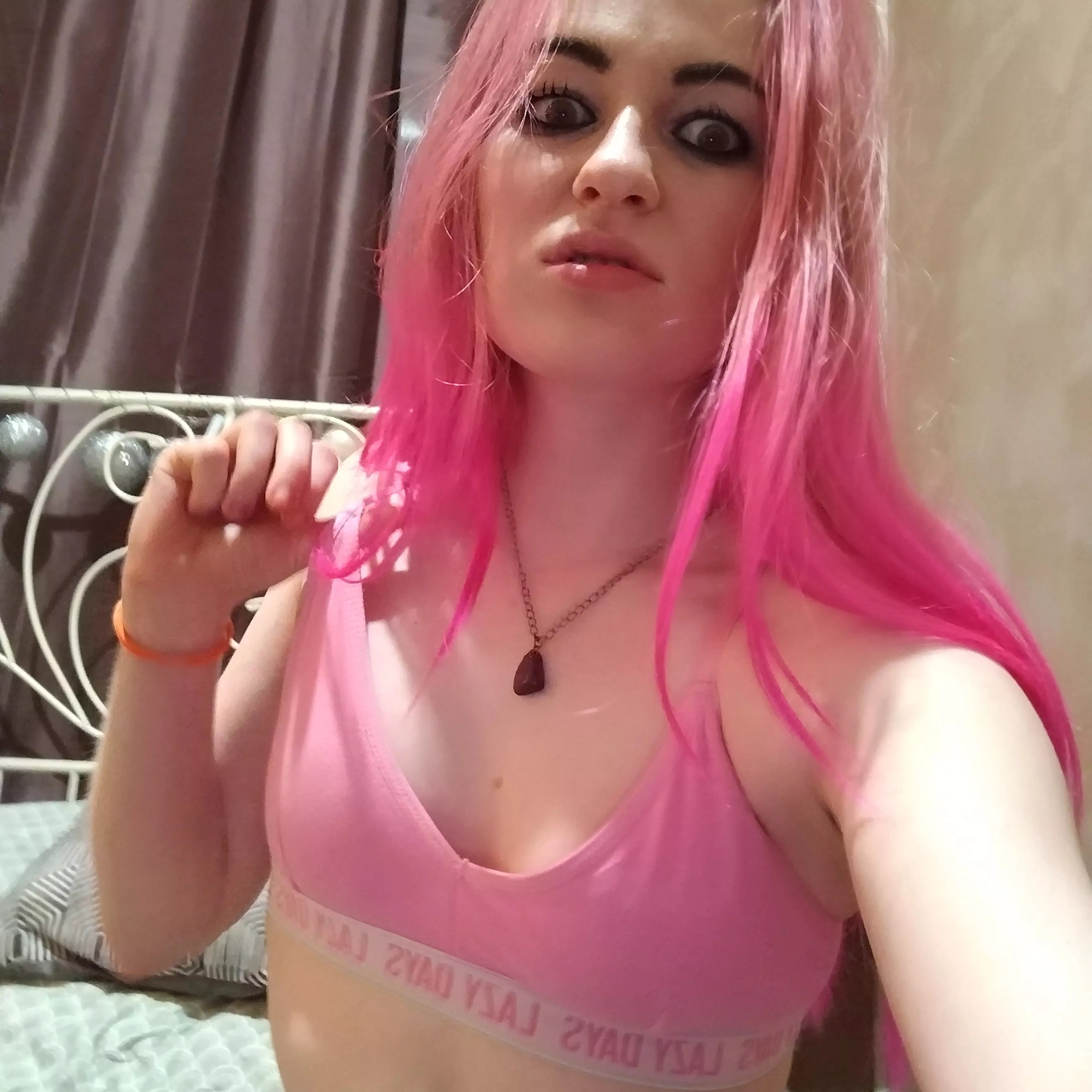 Follow me ❤️💋