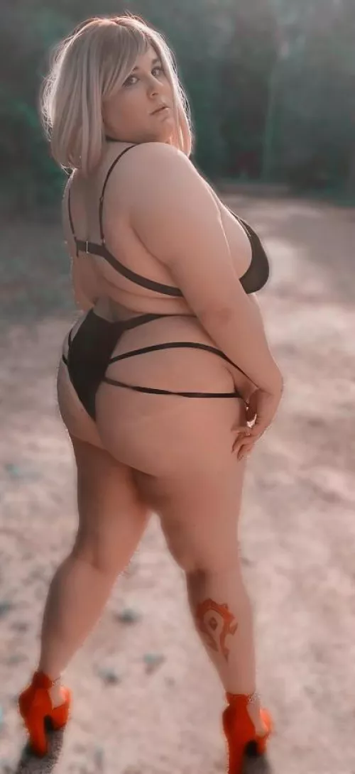 Free to follow 💜 BBW babe 😈I offer custom content ❤️ daily uploads 🌸