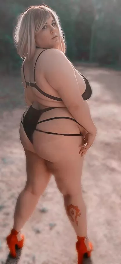 Free to follow 💜 BBW babe 😈I offer custom content ❤️ daily uploads 🌸