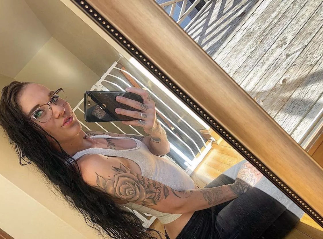 Friday eve baby 👅