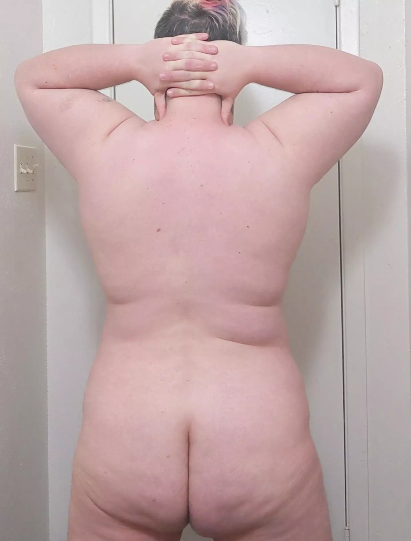 FTM Does this look like 300lb? 'cuz it is, baby ;*