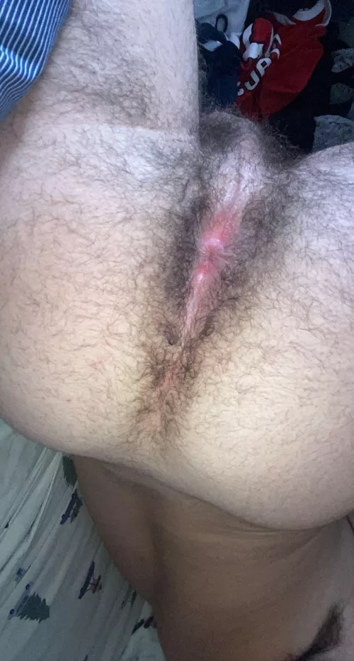 Fuck my teen hole please