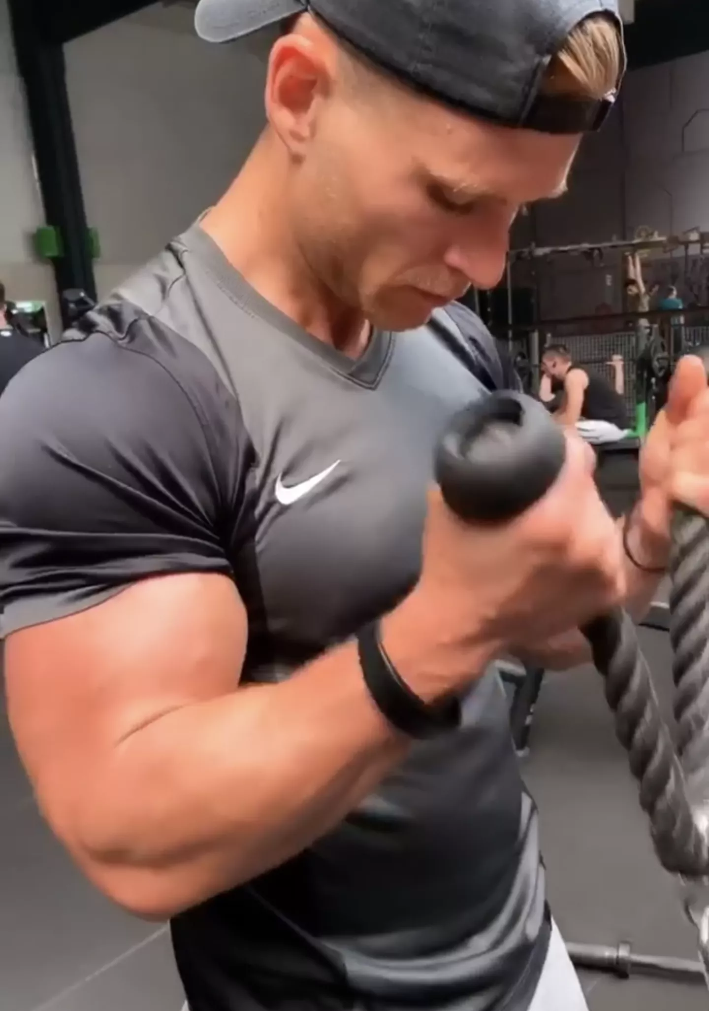 Gay gym bro here. what's up?