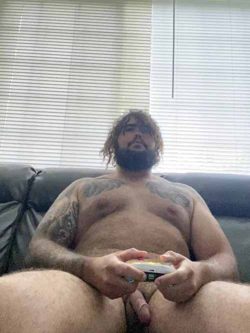 Getting some gaming in 🎮