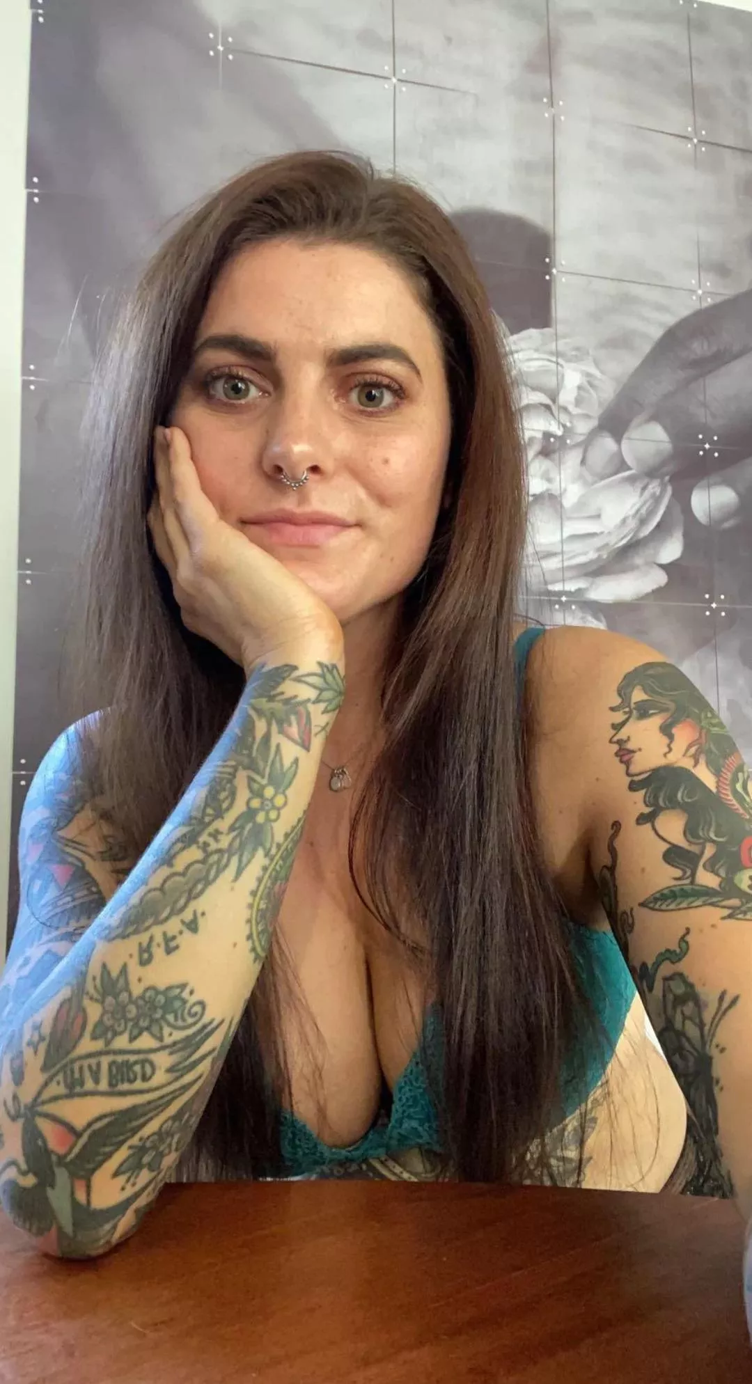 girls on here made me so wet that i wanted to try posting