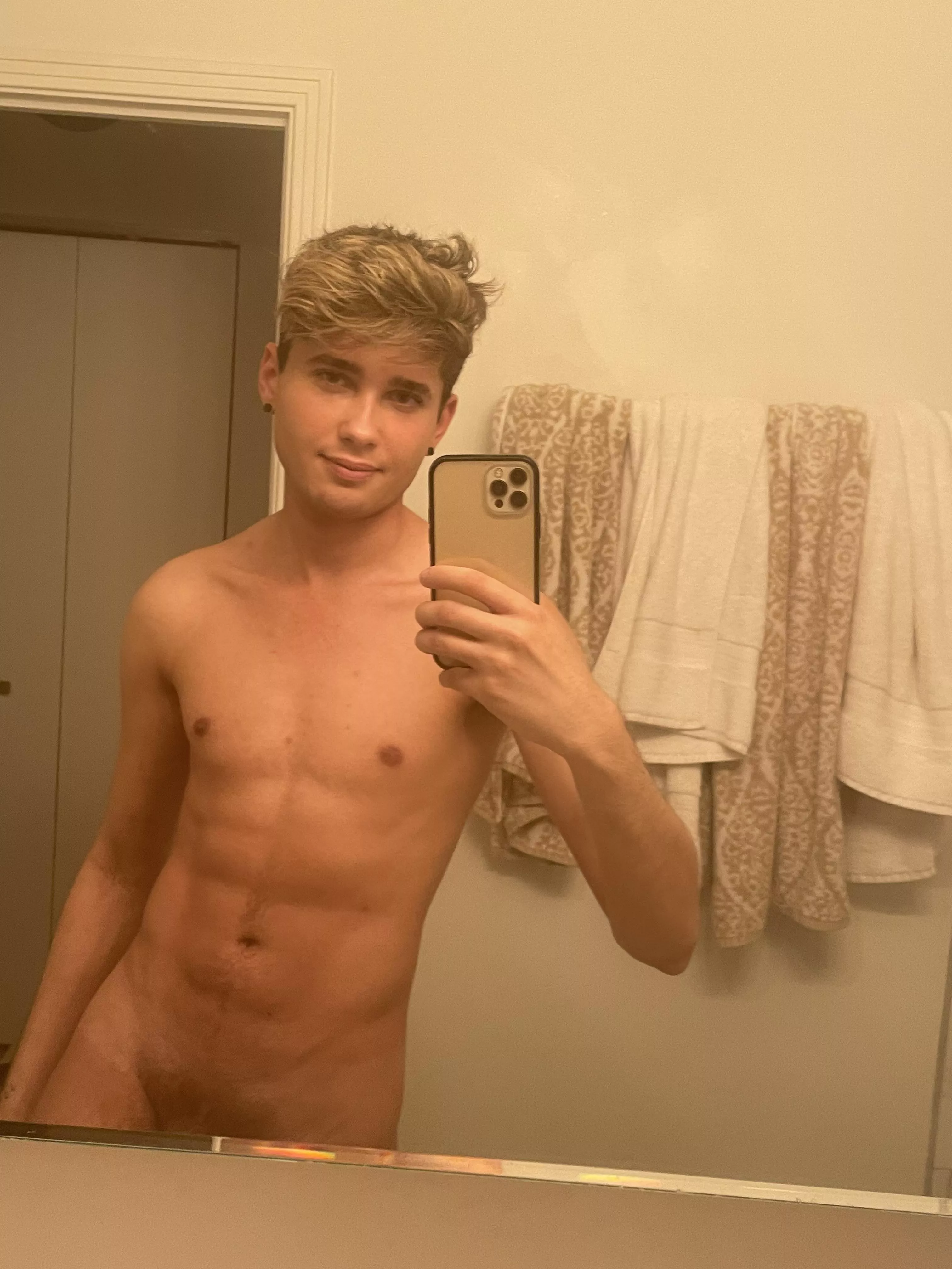 Give me an up arrow 🥰