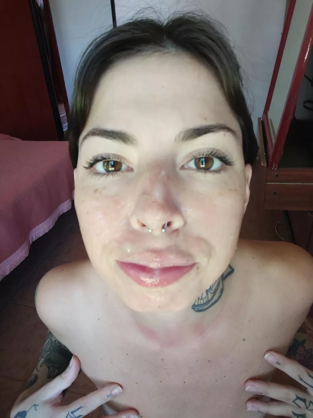 give me your cum daddy 💦