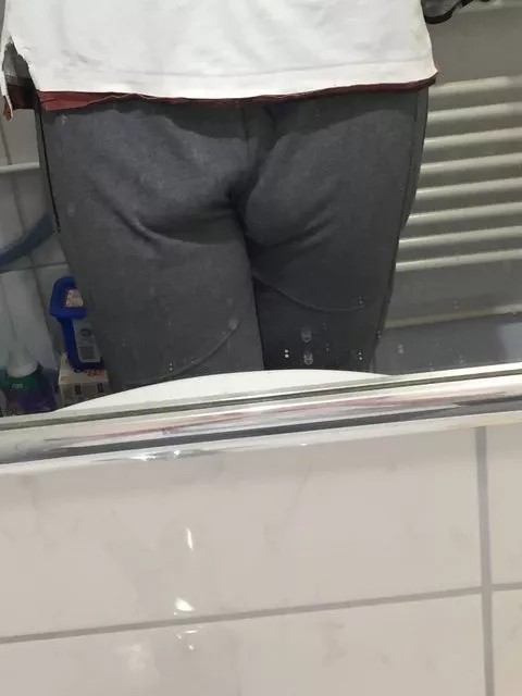 Going commando in these is not a good idea. Or is it?