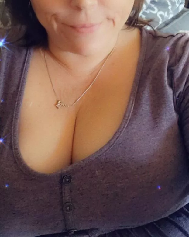 good morning how did you sleep babe ?