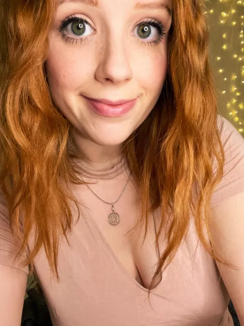 Good morning! I need snuggles and tea to fix my hangover 🙈