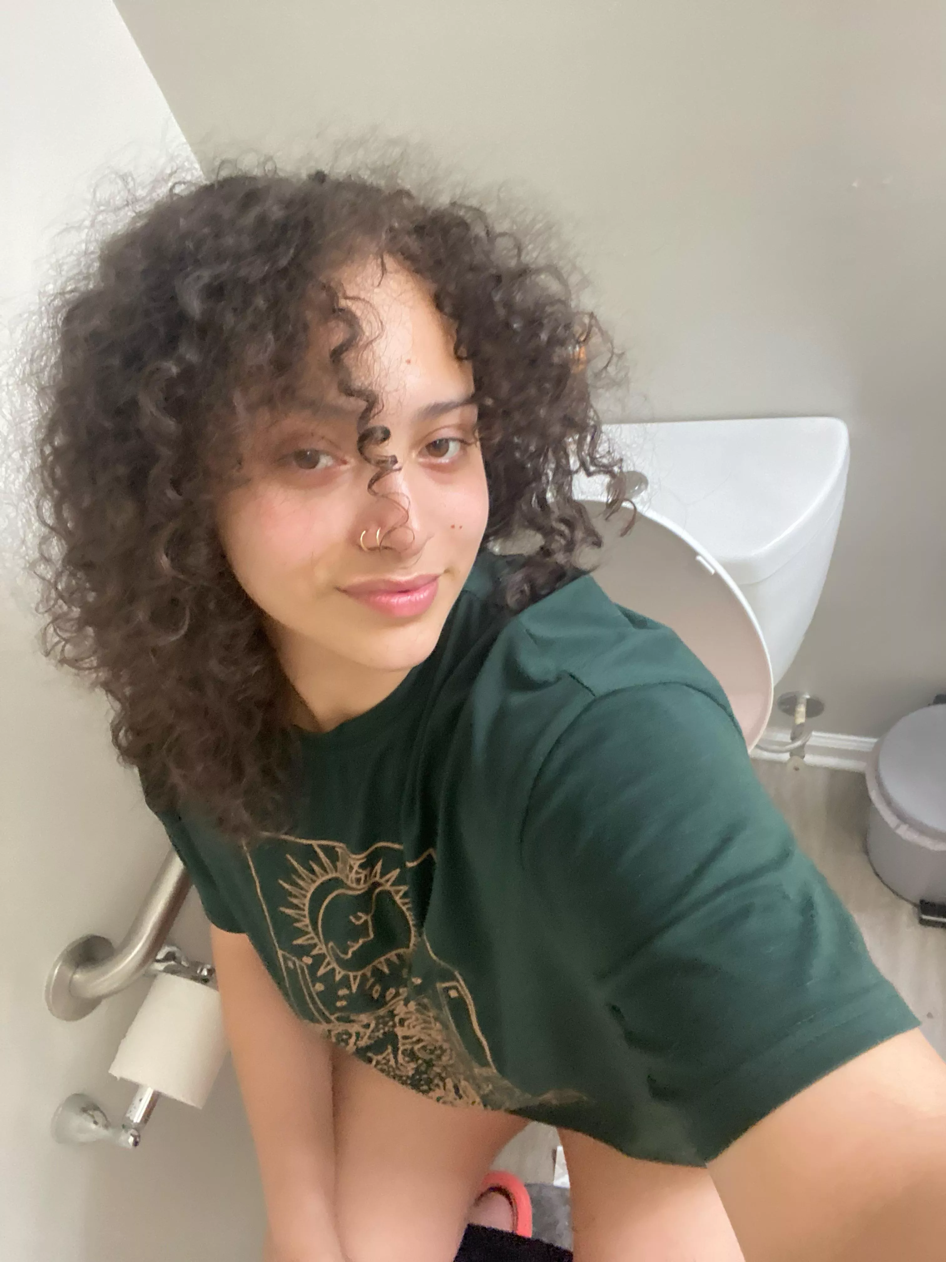 Good morning🤫 ONLY FANS 40% off PROMO STARTS NOW🚨 link in bio. DM FOR VIDEO $$