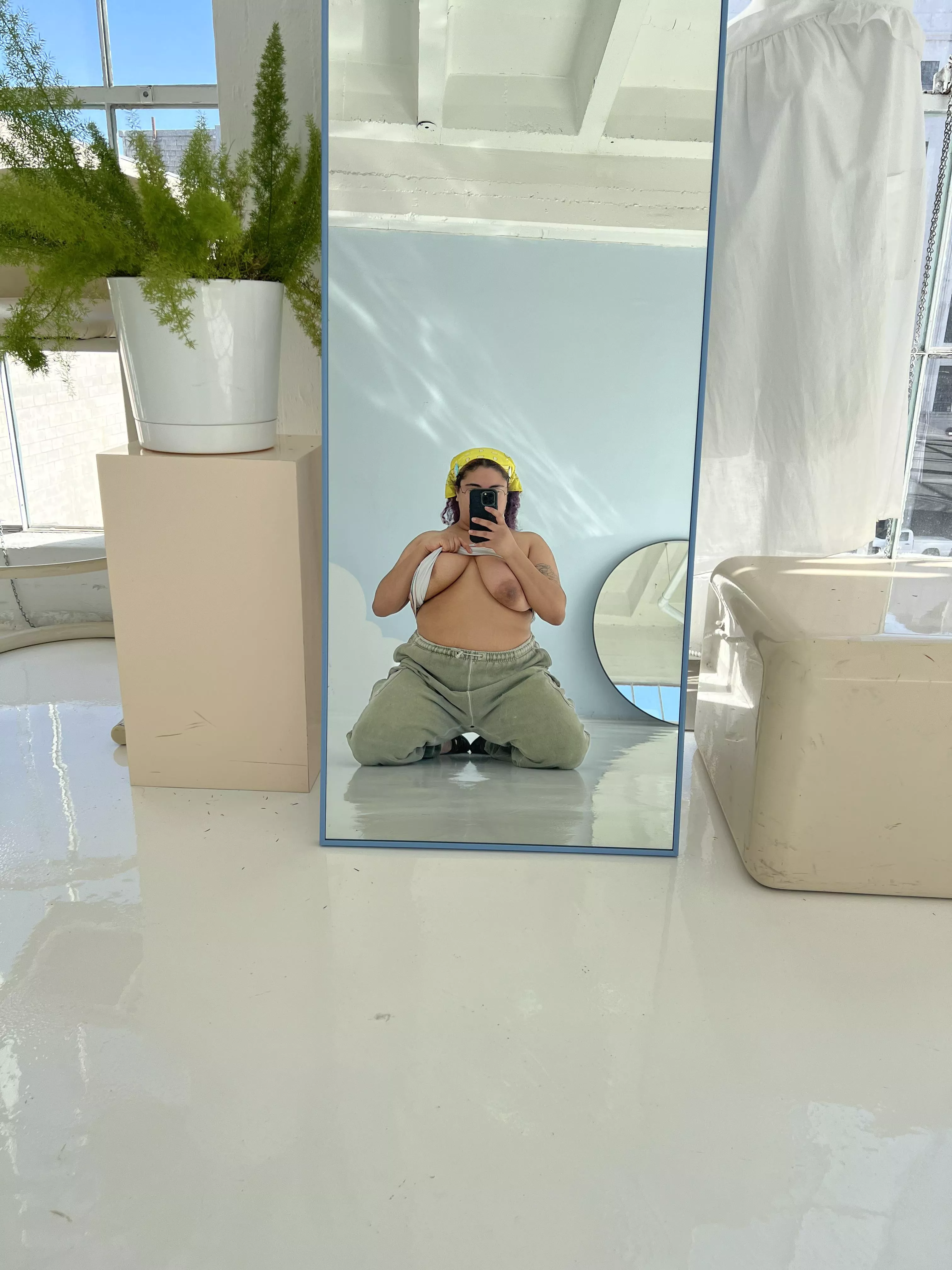 Got a lil naughty at work! Will you help me when I get home baby🥺😘