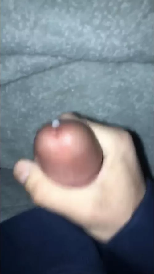 got tons of cum vids can’t post here