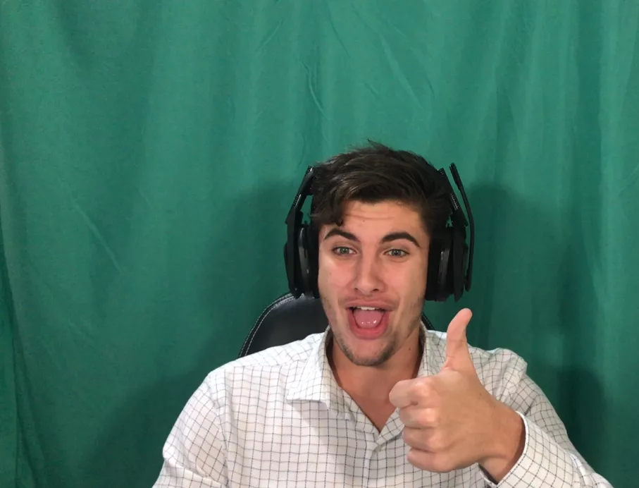 GREENSCREEN LIGHTING HELP - Hello, does anybody have a good lighting guide or graphic to show how to position lighting for a greenscreen? I have 2 small light panels and don't know how to position them! CANT GET RID OF THE SHADOWS. THANKS PEOPLE