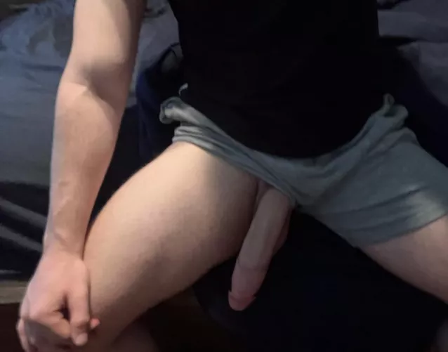 Grey shorts at the gym