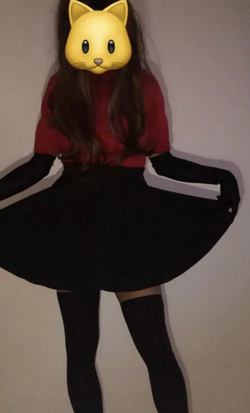 Guess what’s underneath😘