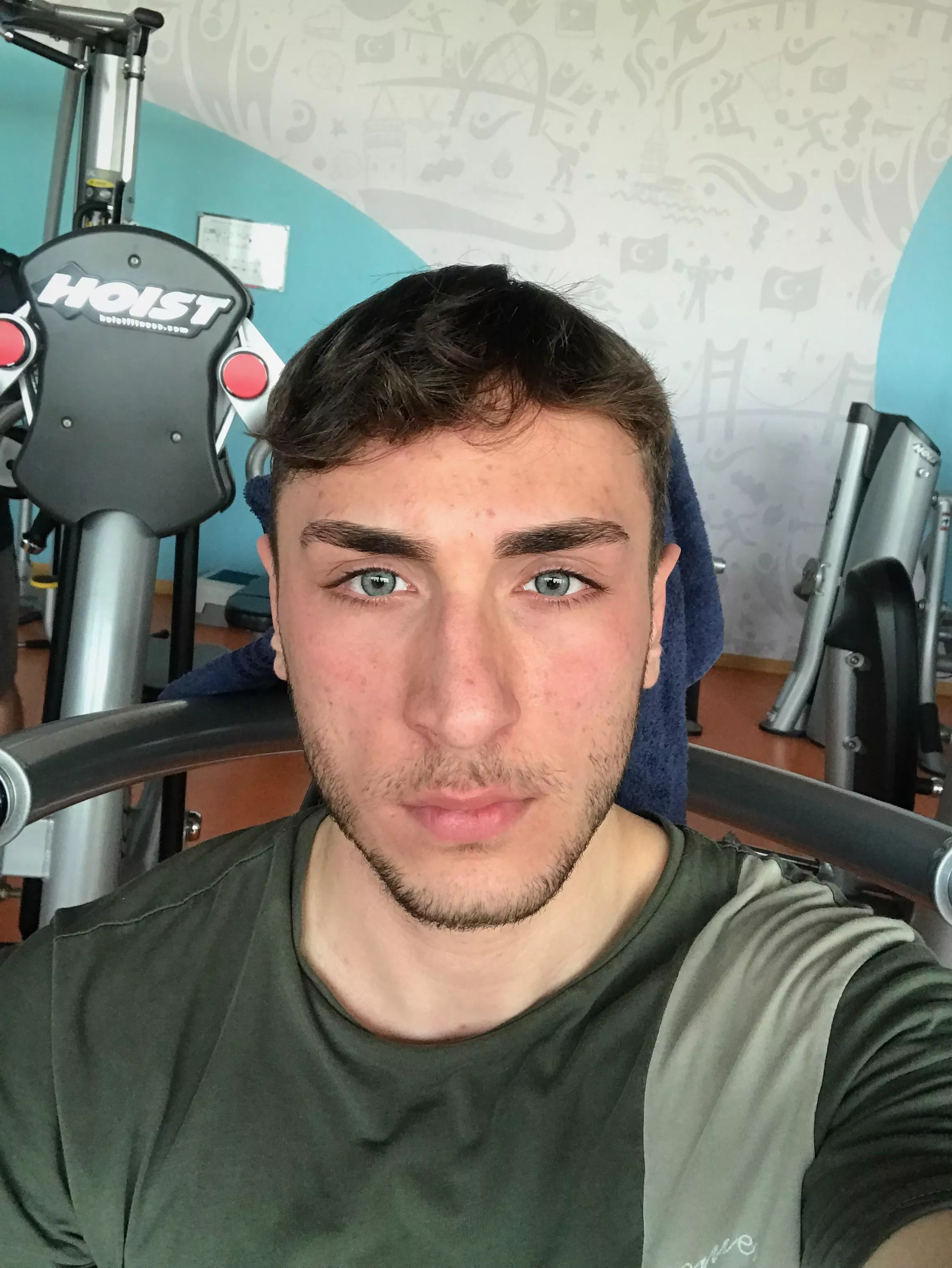 Gym day.. 🙇🏼‍♂️