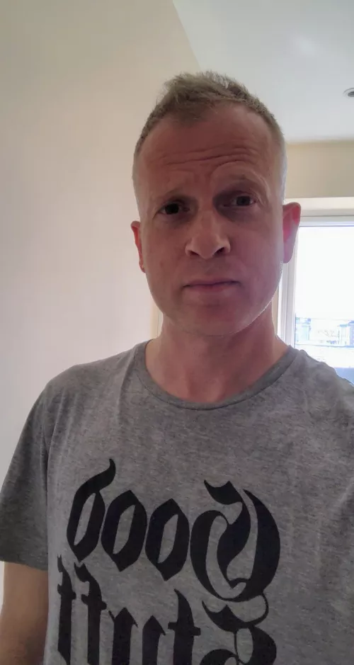 Happy Easter! From sunny UK☀️