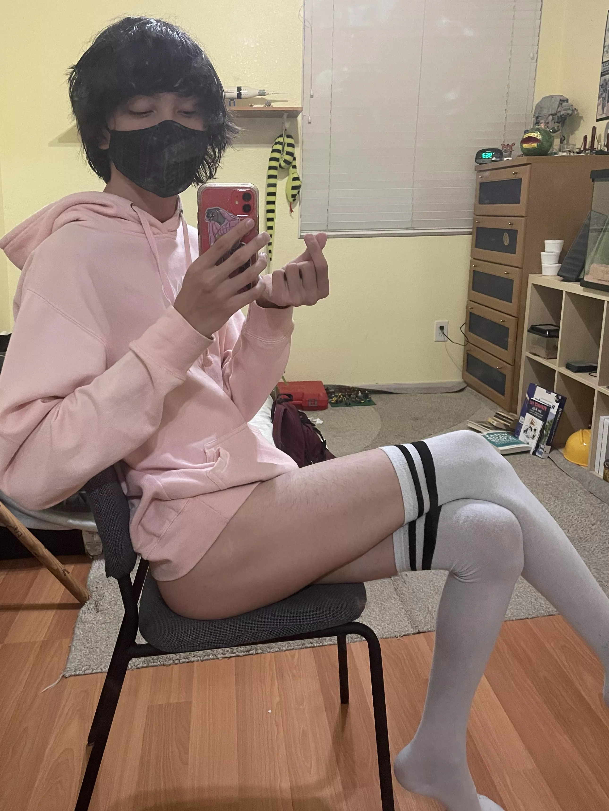 Happy femboy Friday! I’ll get more stuff to wear, I promise!!