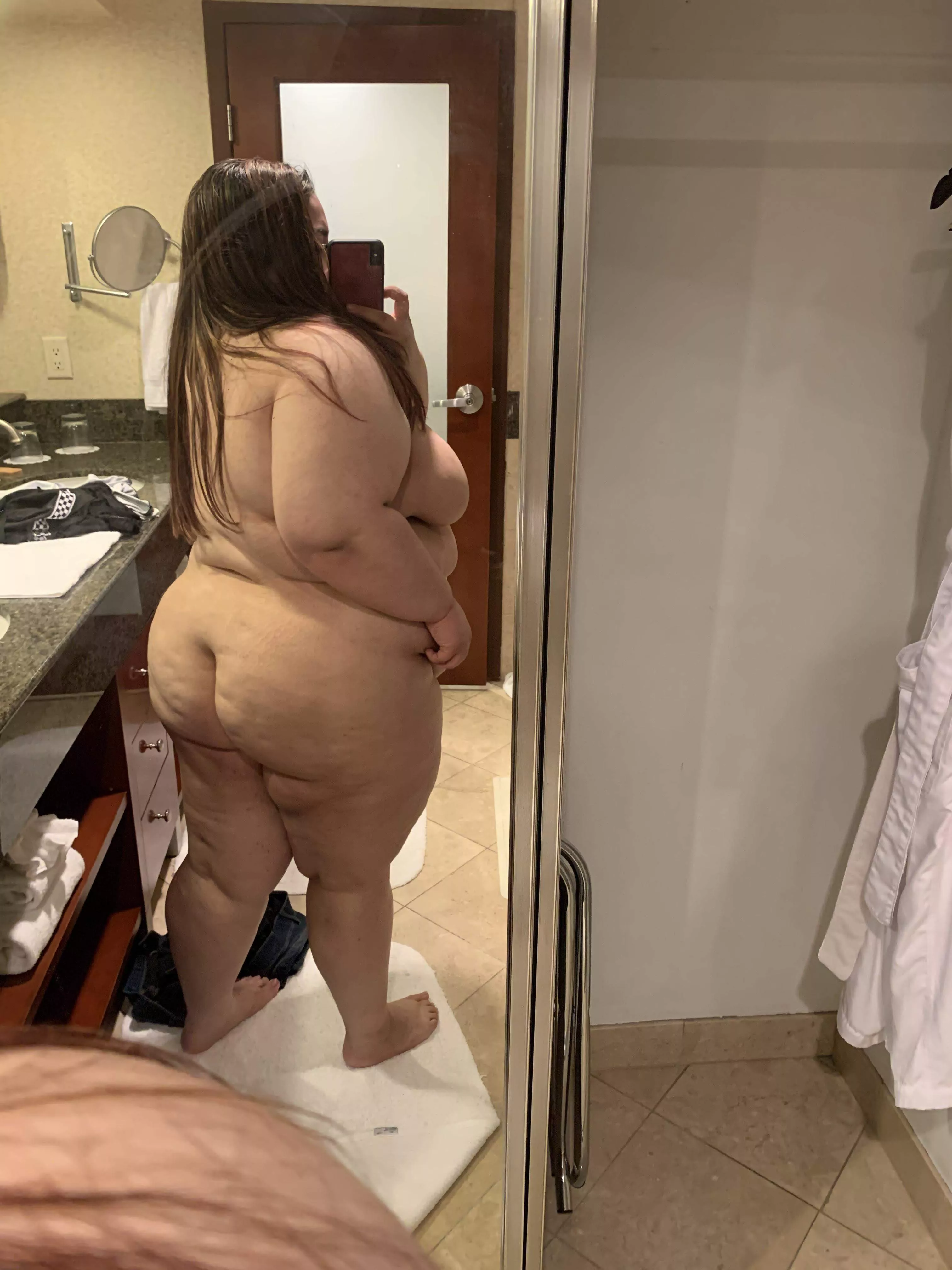 Happy Friday bby! 😊