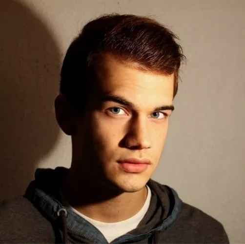 Happy friday everyone! 🥳