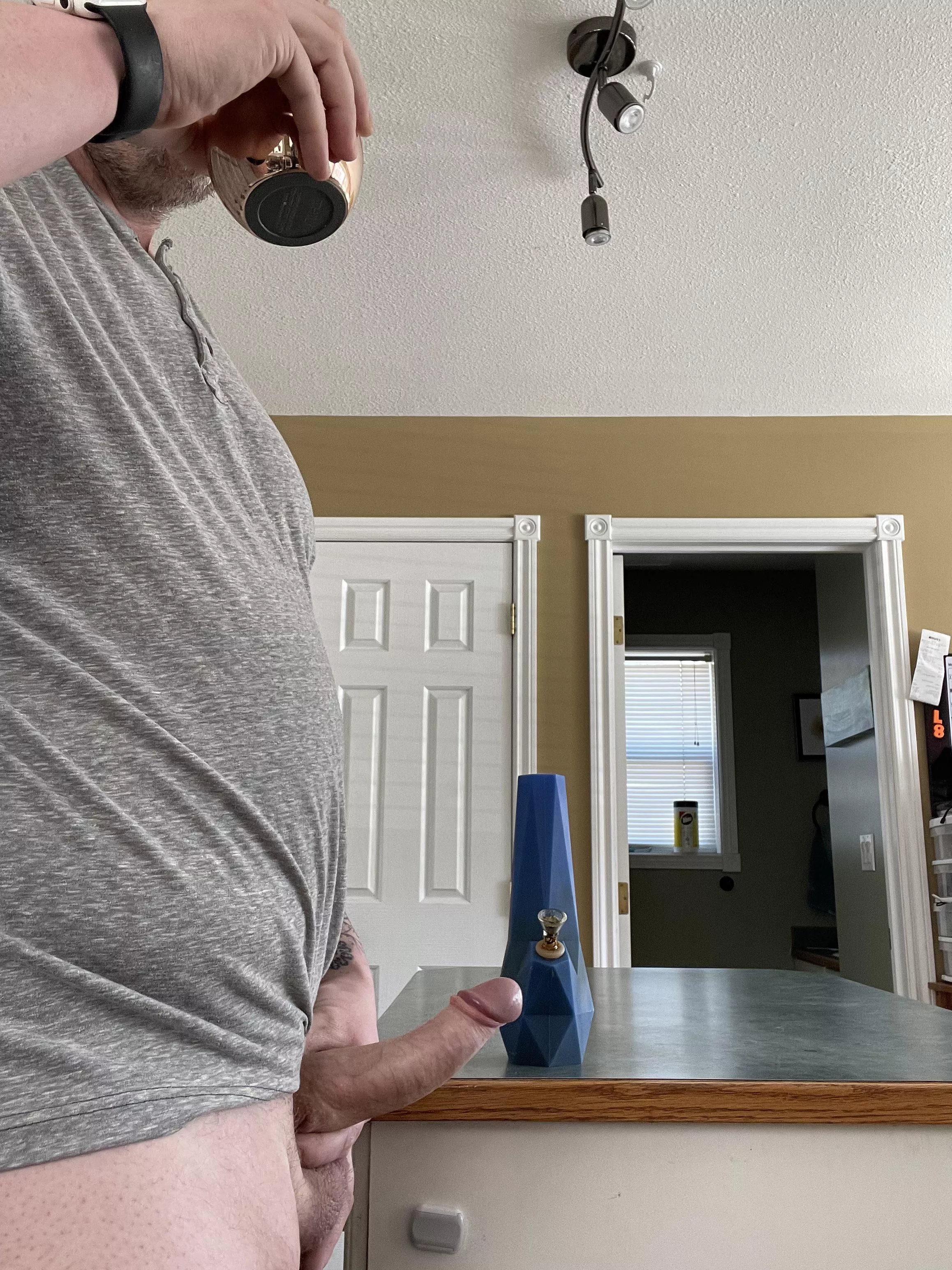 Happy Friday 😃 !!! Here is the weekend [m]enu! Coffee, weed and sex on repeat 😈