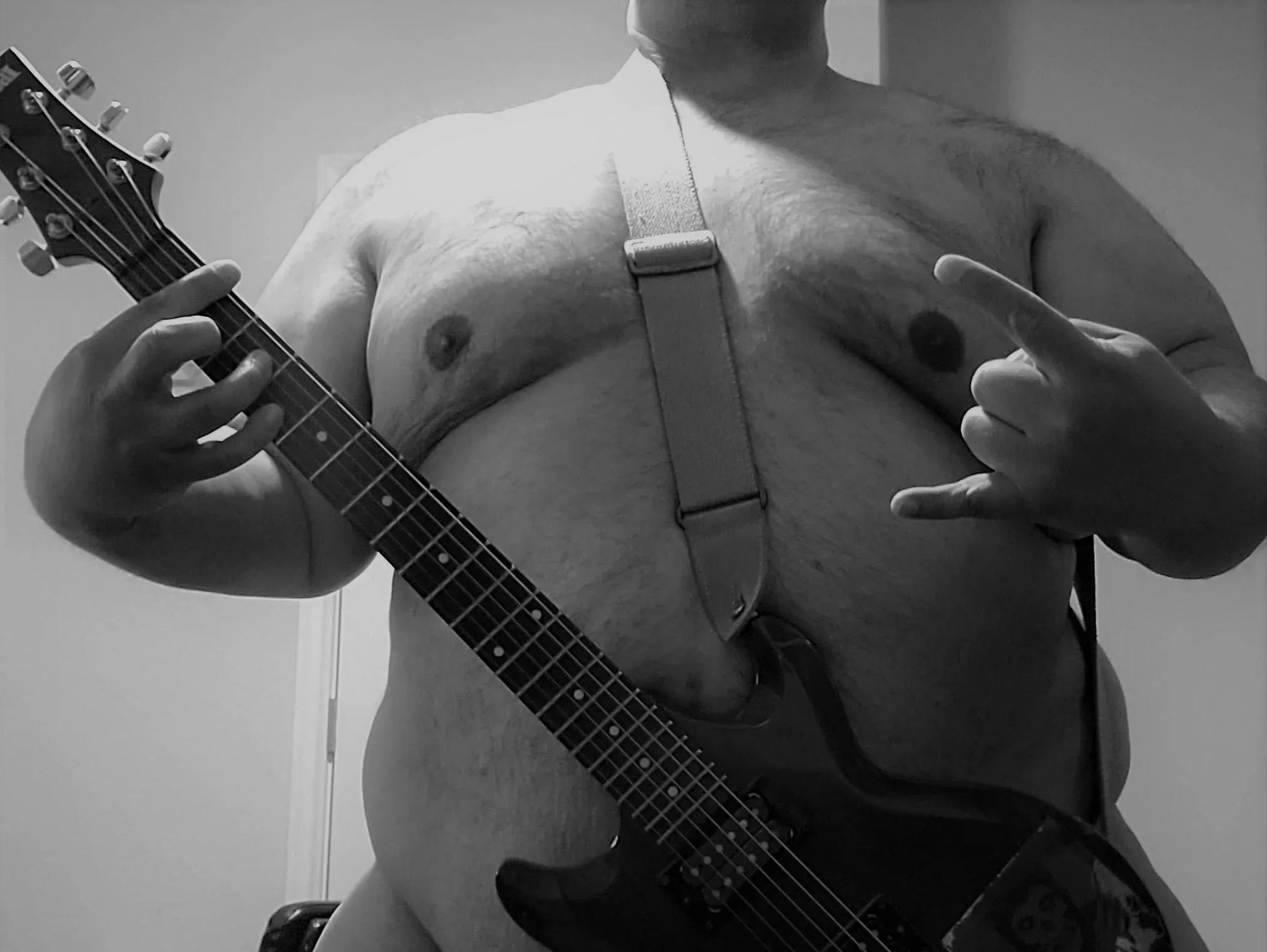 Happy Friday to everyone 😊