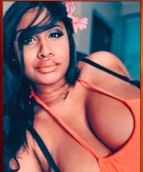 Happy Friday … what would you plan for us to do tonight, if I were there ? :)