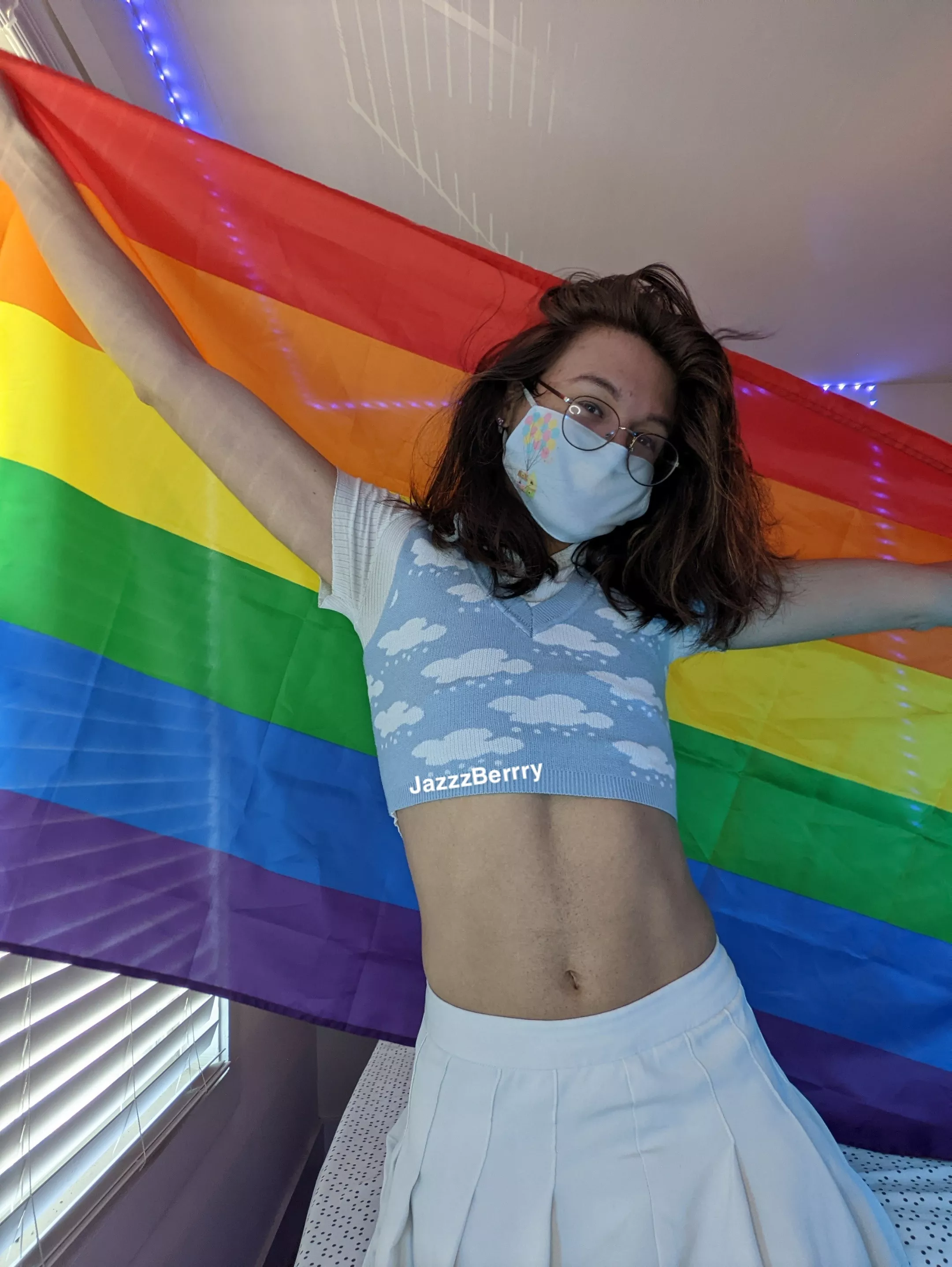 happy pride month! enby femboy represent