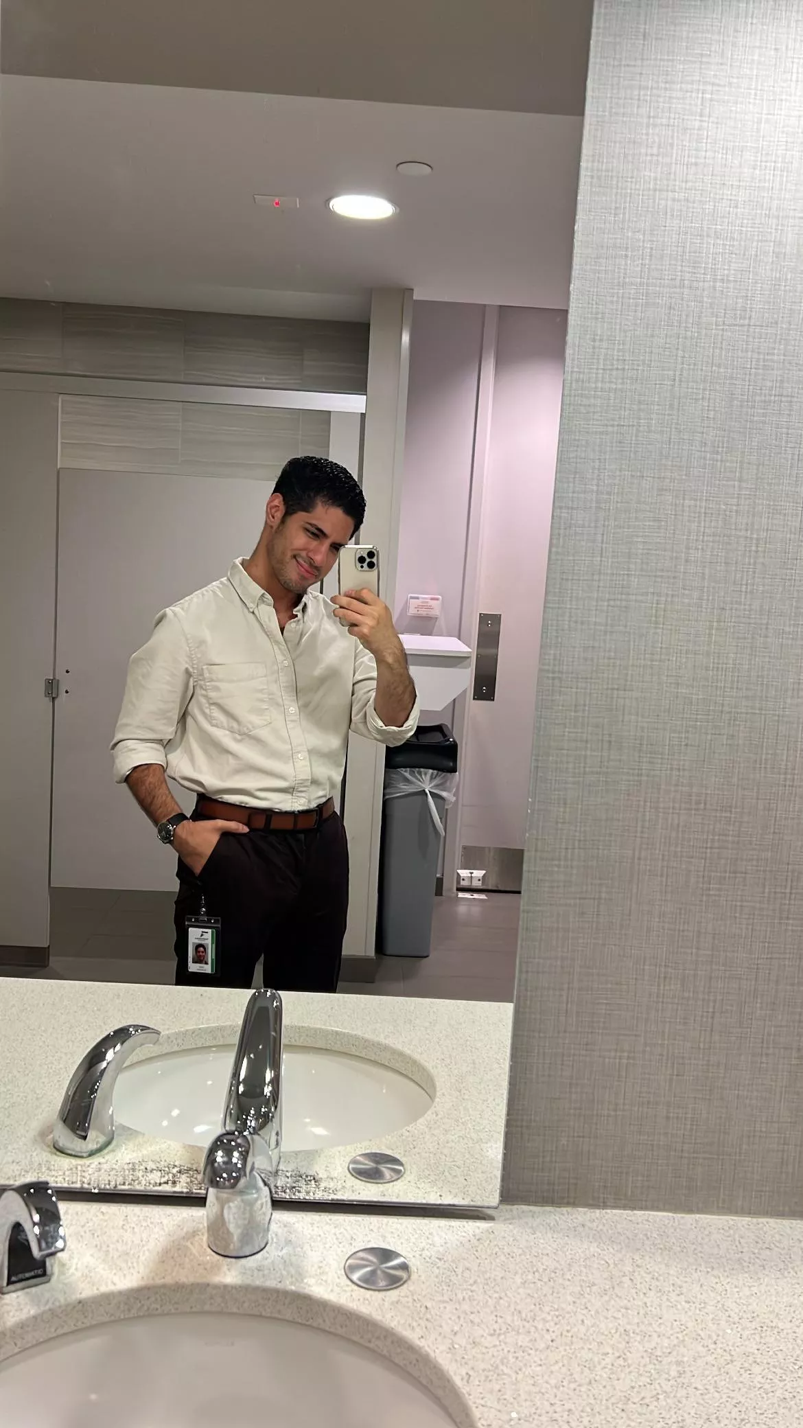 Happy Wednesday! So excited it’s almost 5 here and the work day is just about over ☺️