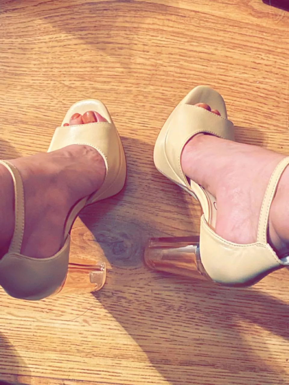 Hate to have to return these 😭 my right foot is slightly smaller than my left and I feel like it’s so obvious with these