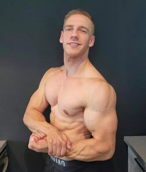 have A good day 😁💪