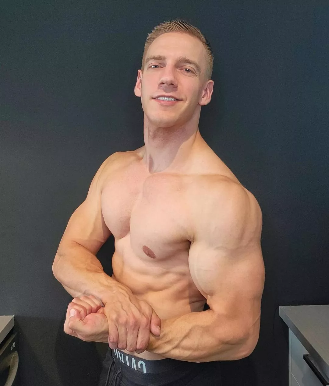 have A good day 😁💪