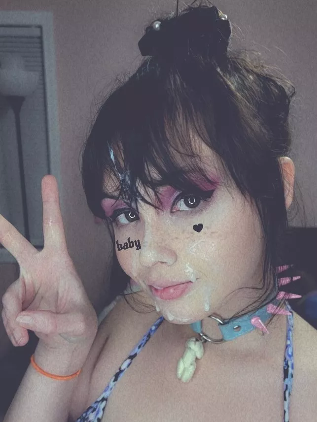 He got a Little out of Control and got it in my hair :D