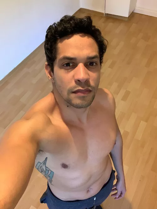 Hello, first time using this app.