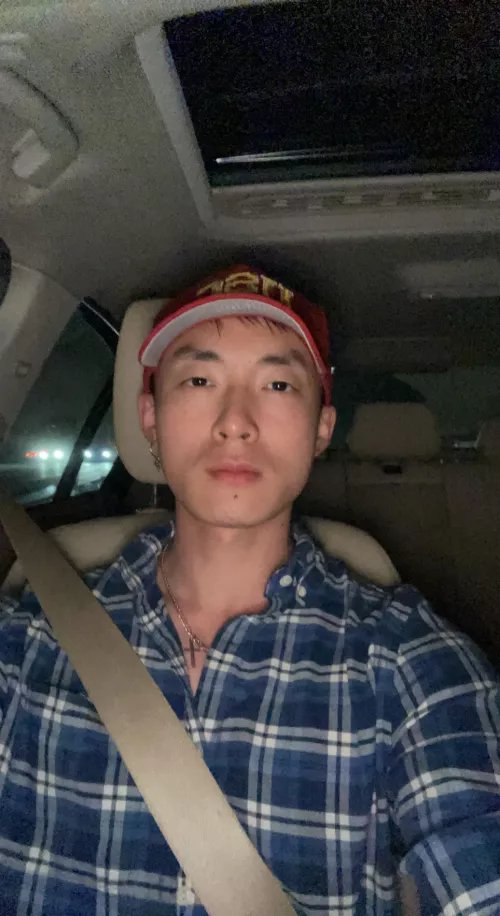 Hello! First timer posting 😁