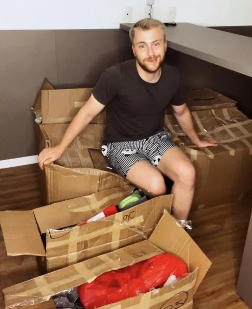 Hello there guys, having a nice week yet ?